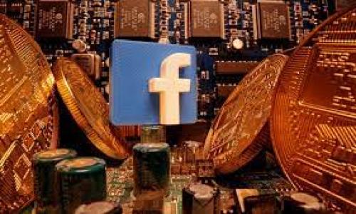 苹果公司申请个人冷链钱包专利遭遇失败：未来数字资产的挑战与机遇

关键词：苹果, 冷链钱包, 数字资产, 专利申请/guanjianci

---

一、引言
近年来，数字资产的兴起给金融行业带来了巨大的变革。作为科技行业的领头羊，苹果公司（Apple Inc.）在很多创新领域都表现出色。然而，最近传出的消息显示，苹果在申请个人冷链钱包专利时遭遇了失败。这一事件引发了行业内外的广泛关注，不仅让人反思数字资产管理的未来，同时也为其他企业提供了借鉴和启示。

二、冷链钱包的概念及其意义
冷链钱包是一种用于存储和管理数字资产的工具，尤其适用于加密货币和其他非实体资产。与传统的热钱包（即在线钱包）相比，冷链钱包允许用户将资产脱离网络环境，从而降低了被黑客攻击和资产盗窃的风险。其安全性主要依赖于物理介质的安全保存，使用者只需在需要时将资产导入在线系统中，使资产的管理更加灵活。

随着区块链技术的不断发展，冷链钱包在保护用户隐私及提高交易安全性方面展现出巨大的潜力。因此，许多企业都在纷纷布局这一领域，希望借此掌握数字资产的未来。

三、苹果的专利申请背景
苹果公司作为全球最有价值的企业之一，一直以来积极参与数字资产及区块链技术的研究与开发。其目标不仅是为了适应市场变化，更是希望通过技术创新，引领行业的未来。此次苹果申请个人冷链钱包专利，可以被看作是其希望在数字资产领域占据先机的重要一步。

不过，苹果在申请这一专利时，面临着诸多挑战，包括技术难度、市场竞争、合规性等多方面因素。而迷雾重重的专利申请过程，也让人不禁对其结果充满期待。

四、专利申请失败的原因分析
苹果公司在其冷链钱包专利申请中遭遇失败，可能受到多方面的影响。首要原因是技术和市场的成熟度，许多企业在这一领域已经取得了进展，苹果的专利申请可能被认为未能体现出足够的创新性。

其次，监管合规性问题也可能是一大阻碍。全球各国对加密货币及数字资产的管理政策各不相同，这给苹果的业务开展增添了复杂性。此外，伴随数据隐私的全球关注，苹果需要更加谨慎地考虑如何在保护用户隐私的同时，推动数字资产的发展。

五、未来数字资产的挑战与机遇
尽管苹果未能如愿成功申请个人冷链钱包专利，但这一事件并不意味着公司在数字资产领域的前景黯淡。相反，它为后续发展提供了反思的契机。在数字资产不断发展的今天，如何解决用户对安全性、隐私保护及合规性的担忧，依然是企业们需面对的重要问题。

未来的数字资产市场将充满机遇。随着更多企业和技术的涌入，数字资产的应用将越来越普及。借助区块链技术，数字资产可以具备更高的流动性和透明度。而为了应对冷链钱包的市场需求，企业们需不断创新，推动技术的进步。

六、常见问题解答

问题一：冷链钱包的安全性如何保障？
冷链钱包的安全性主要体现在以下几个方面：首先，冷链钱包通常不连接互联网，降低了被黑客攻击的风险。用户的私钥可以储存在离线设备中，例如USB设备或者硬件钱包，只有在执行必要的交易时才会将其连接到网络。

其次，用户可以设置多重身份验证，增加入侵者获取其资产的难度。此方式能有效防范网络攻击，同时保护用户的私钥。此外，冷链钱包还可采用生物识别技术，如指纹或人脸识别等，提高安全性。

最后，用户需定期更新冷链钱包的软件和防病毒程序，以防潜在的漏洞和攻击威胁。综上所述，冷链钱包的安全性主要依赖于其脱网的特性以及用户的消费习惯。

问题二：苹果在数字资产领域的未来策略是什么？
尽管苹果未能成功申请冷链钱包专利，但这并不表明其在数字资产领域的决策会发生重大改变。苹果可能会通过不断的技术创新和市场布局，寻求其他的机会来进入这一领域。

首先，苹果可以进一步强化其生态系统，与金融机构和区块链平台进行更深入的合作。通过与其他企业的合作，苹果能够借助已有的经验和技术，快速适应市场需求并推动产品更新。

其次，苹果可能会在硬件产品上进行创新，包括将冷链钱包的功能集成到其设备中。例如，将加密货币交易功能与用户的个人设备结合，无需依赖传统的钱包进行资产管理。

最后，苹果还应考虑合规方面的问题，只有在各国监管政策明确后，才能更有针对性地制定数字资产发展计划。在这一过程中，苹果的用户基础和品牌效应将为其在市场上争取优势。

问题三：冷链钱包与热钱包的优劣势比较
冷链钱包与热钱包在数字资产管理中各具优势与劣势。冷链钱包的主要优势在于：首先，其安全性较高，由于脱离互联网环境，黑客入侵的风险小。此外，冷链钱包通常用于长期存储用户资产，因此适合不频繁交易的用户。

然而，冷链钱包的劣势在于其便捷性不足。由于需要进行离线存储，用户在需要进行交易时需将资产导入在线平台，过程较为繁琐，尤其是对于需要频繁交易的用户而言。

相对而言，热钱包作为在线钱包，其便捷性更为突出，用户可以实时到账进行交易。这一特点使其非常适合日常互动和频繁的交易操作。然而，热钱包因连接互联网，使得资产面临被黑客攻击的潜在风险。

总结来说，选择冷链钱包还是热钱包，需要用户根据自己的实际需求进行选择。如果注重安全性，可以选择冷链钱包；如果更看重便捷性，热钱包则更为适合。

问题四：苹果如何借助用户需求推动产品创新？
苹果公司一向以用户体验为重，持续关注用户对其产品的反馈与需求。通过这种策略，苹果能够不断迭代与创新其产品，进而满足市场的变化。数字资产的概念逐步深入人心，推动了用户对于安全性和便捷性的双重需求。

苹果可以通过广泛的市场调研，了解用户对于数字钱包的具体期望和需求，并在此基础上制定开发计划。例如，用户可能期望数字钱包具备更高的安全性、更一体化的交易体验以及更智能化的资产管理功能。

与此同时，苹果还需紧跟技术发展的步伐，在用户需求变化时立即进行响应。例如，可以研究用户的使用习惯，借助人工智能技术进行数据分析，将相关的数字资产矩阵整理成图表，以便用户更加方便直观地进行选择和控制。

总的来说，苹果能够通过对用户需求的重视，以及在产品设计上的不断创新，为用户带来更好的数字资产管理体验，从而在竞争中脱颖而出。

---

以上是围绕“苹果申请个人冷链钱包失败”这一所进行的详细内容探讨，希望能够为用户提供深入的理解与思考空间。